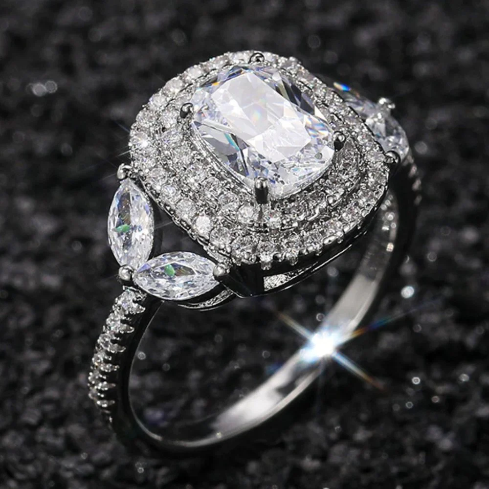 😍Crystal Shiny Large Oval Macro Pave Wedding Romantic Ring for Women, K872